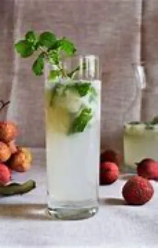 LITCHI MOJITO